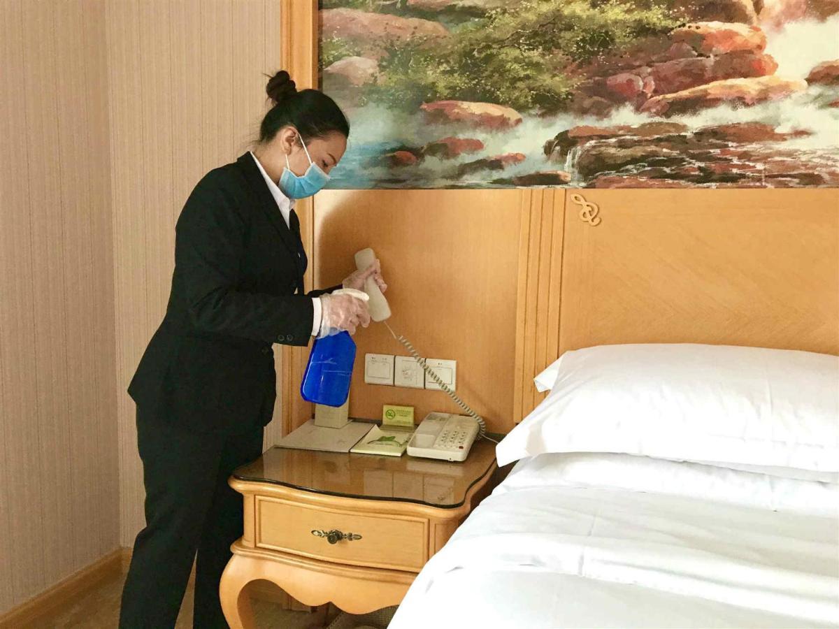 Vienna International Hotel Shenzhen Guangming Avenue Εξωτερικό φωτογραφία