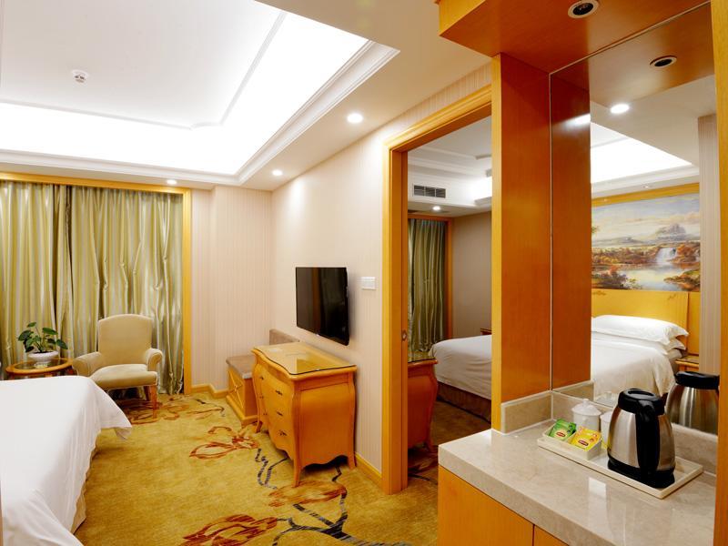 Vienna International Hotel Shenzhen Guangming Avenue Εξωτερικό φωτογραφία